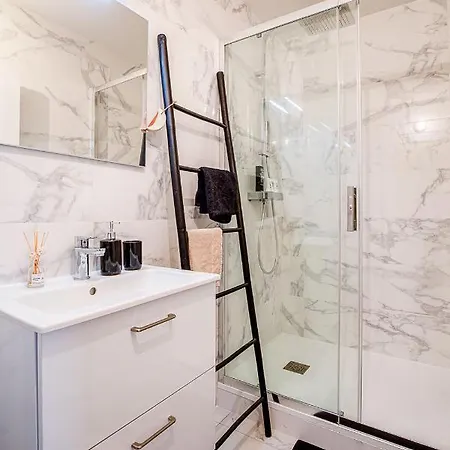 Homestay Duplex Refait A Neuf - Proche Gare / Centre Historique